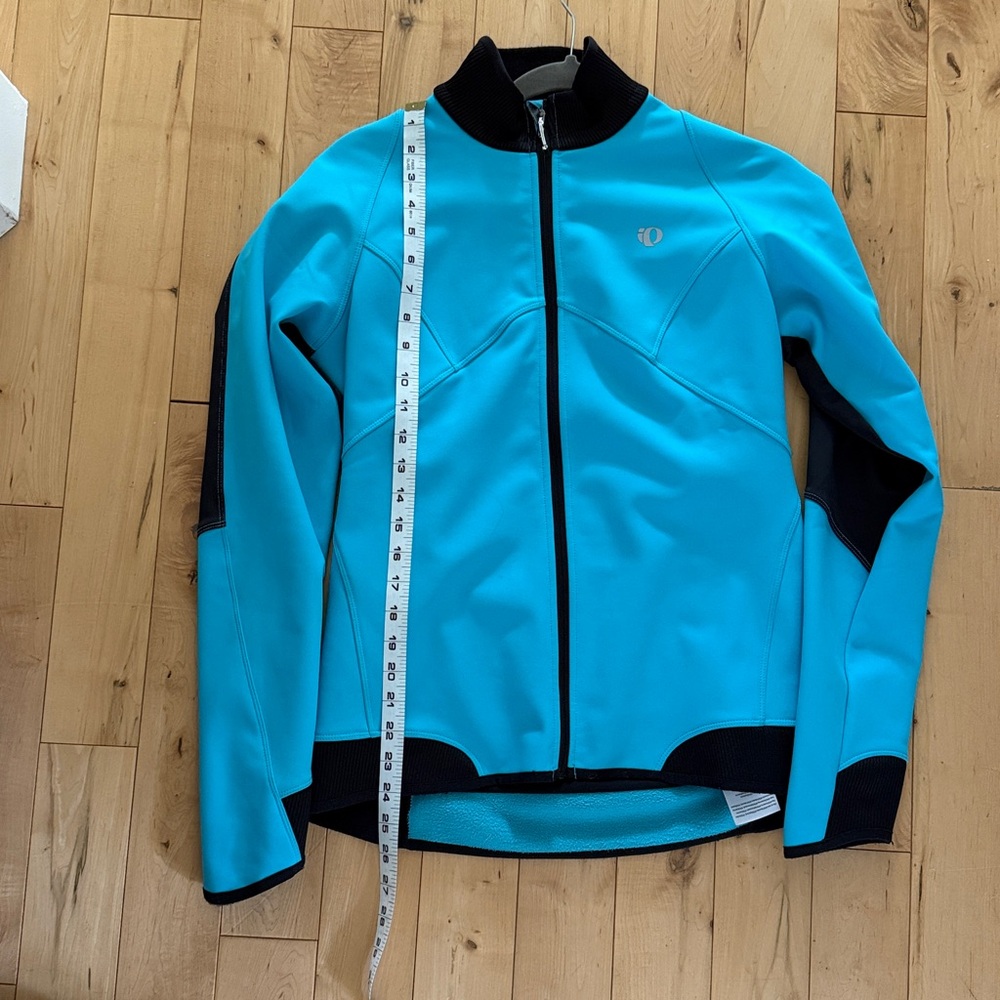 Pearl Izumi Aqua and Black Cycling Jacket